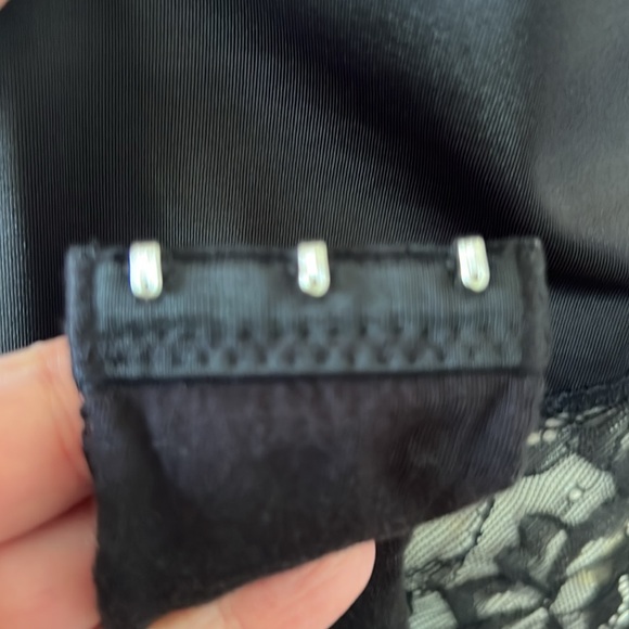 Black Lace Trim Bodysuit - Picture 6 of 8